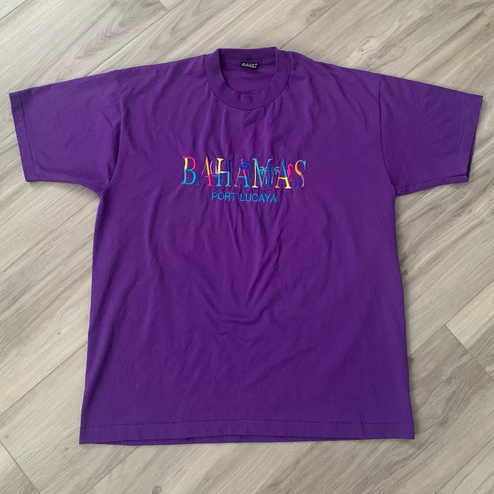 Purple Embroidered Bahamas Port Lucaya T-shirt XL